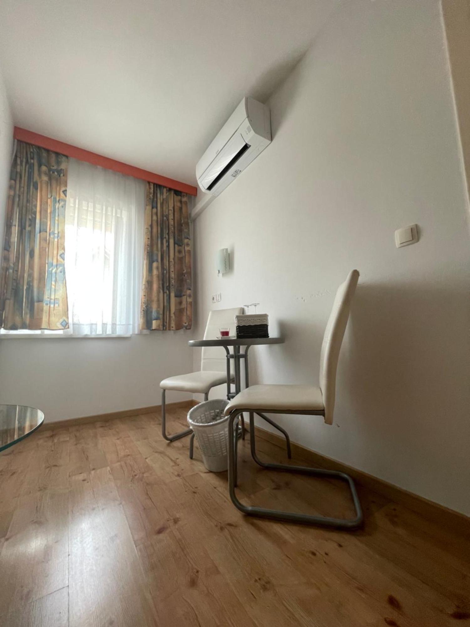 Guesthouse Stremljan Medvode Extérieur photo